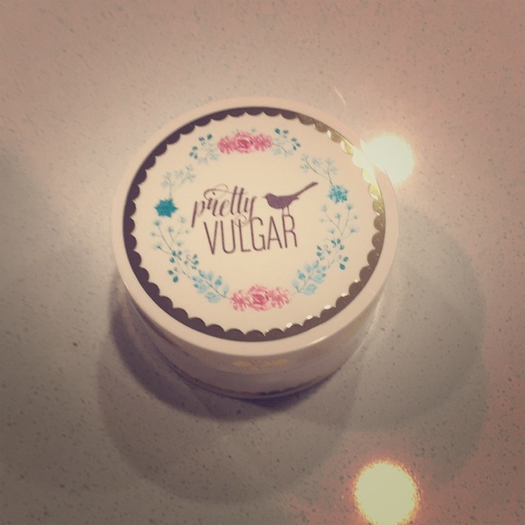 Matte Setting Powder - Picture 2 of 4